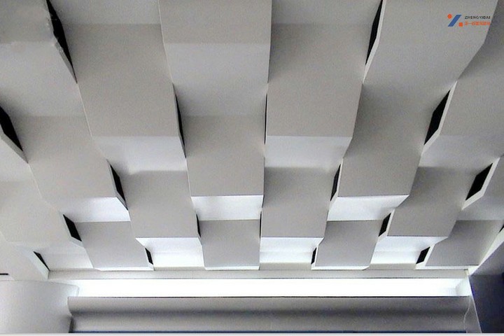 鋁天花板的生產(chǎn)流程是怎樣的?鋁天花板是如何制作的?